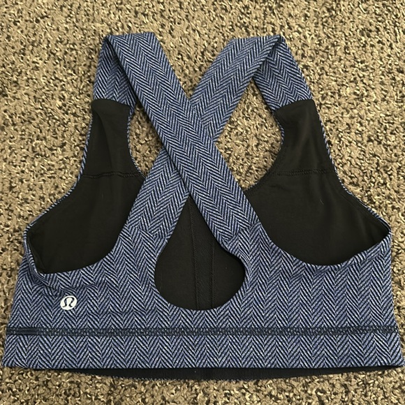 Lululemon Sports Bra - Picture 2 of 3